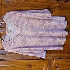 Misia brand size 2X purple camo top